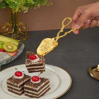 Picture of Gold-Plated Vintage Fruit Salad/Cake Clip