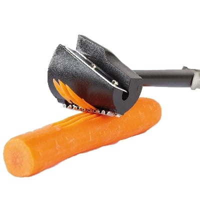 Picture of Flower Shape Fruit Cutter - Black