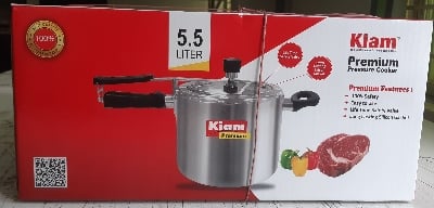Picture of Classic Pressure Cooker 5.5L - Silver