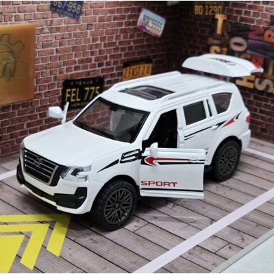 Picture of 1 PC 1:36 Sporty Diecast Alloy Car Premium Model Vehicle Metal Toy Model Pull back Sound Light Multicolor