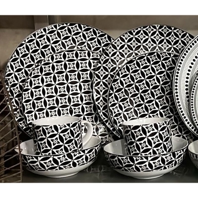 Picture of 24 Pieces Ariane Dinner Set BLACK Design Multicolor