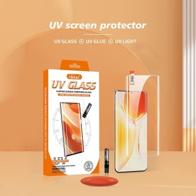 Picture of UV 3D Curved Tempered Glass Easy Install Liquid Full Screen UV Liquid Full Glue Tempered Glass Screen Protector For Edge 50 Pro / iP 15 Pro Max / iP 15 Pro /iP 16 /iP 13/13 pro/14/ iP 16 Pro /ip 12 Pro Max