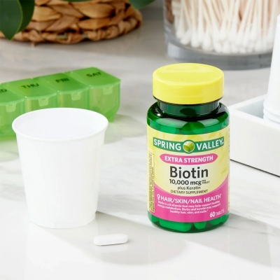 Picture of Spring Valley Biotin 10000mcg - 60 Tablets