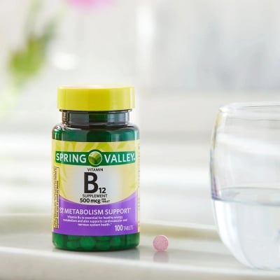 Picture of Spring Valley Vitamin B12 Metabolism Support 500mg - 100 Tablets