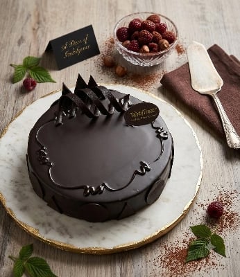 Picture of Chocolate Rocky Road Cake 500gm