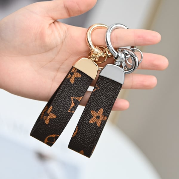 Picture of Keychain Spring Ring Old Pattern PU Leather Creative Car Metal Car Hanging Horseshoe Buckle Gift