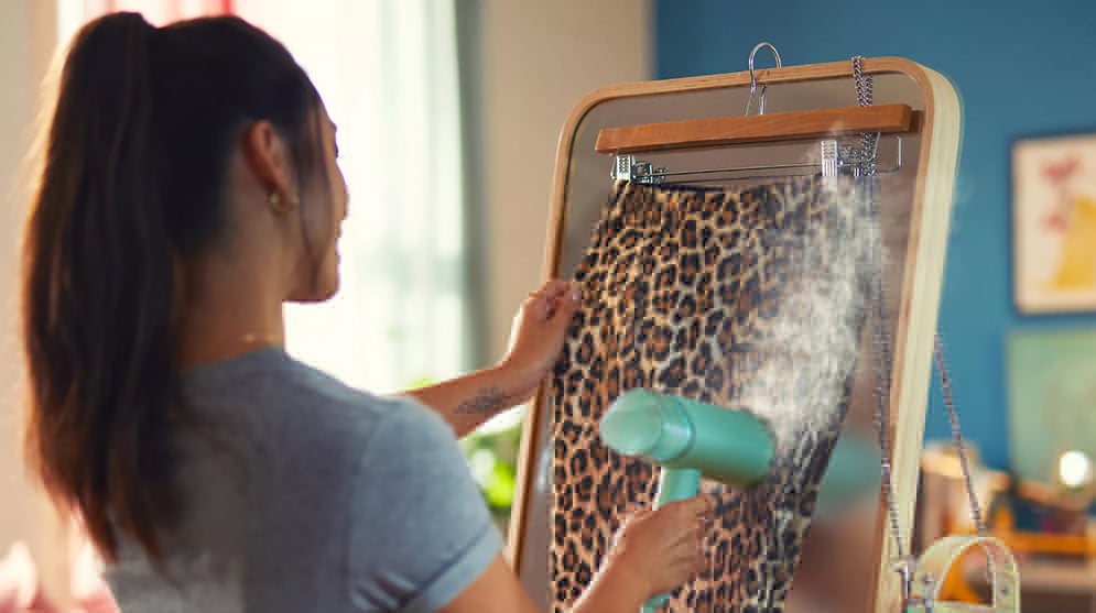 Picture of Philips STH3010/70 Handheld Steamer 3000 Series - Multicolor