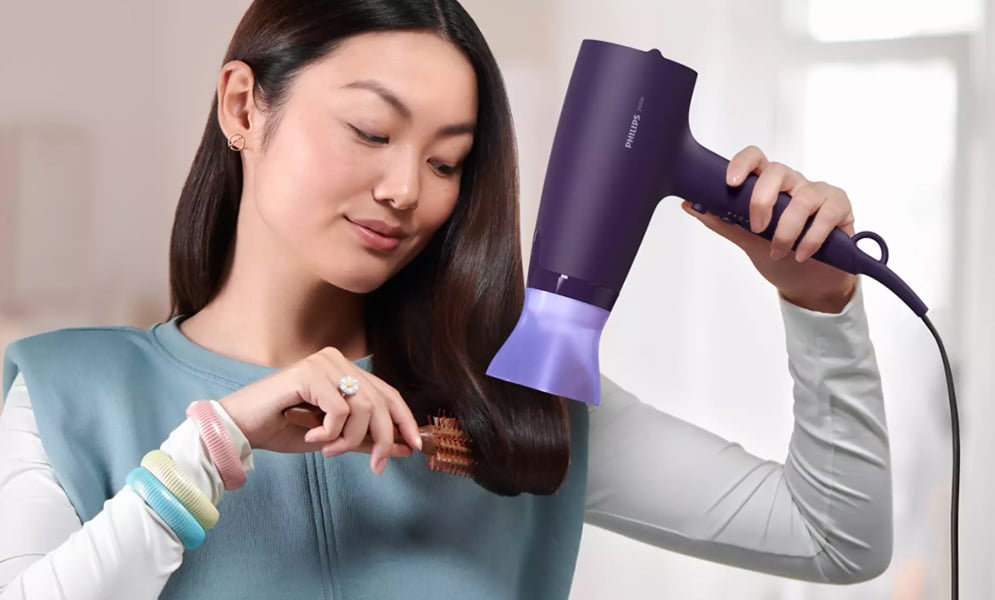 Picture of Philips BHD340/13 EssentialCare Hair Dryer 3000 Series for Women - Black
