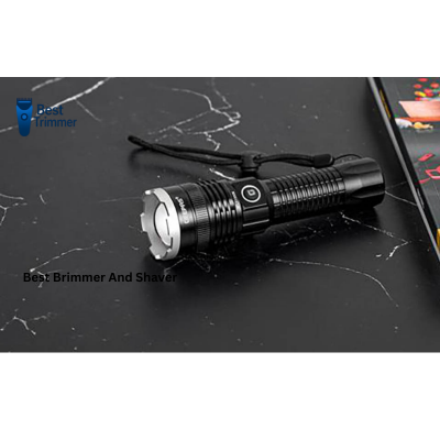 Picture of Geepas GFL51000 Rechargeable Zoomable LED Flashlight and Torch Light - Black