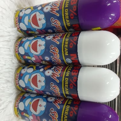 Picture of Snow spray orean dream - White