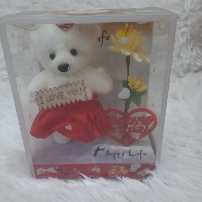 Picture of Valentine Panda showpiece gift - Multicolor