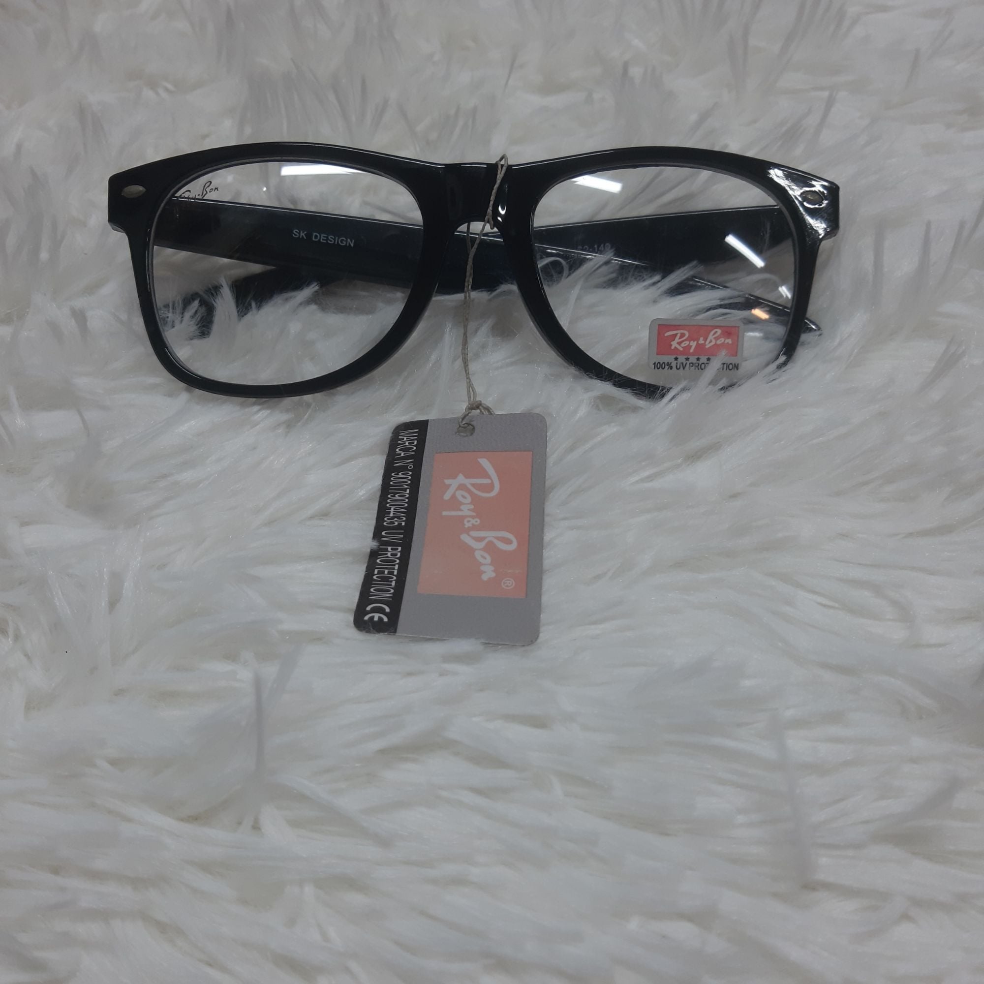 Picture of men & women glass - Multicolor