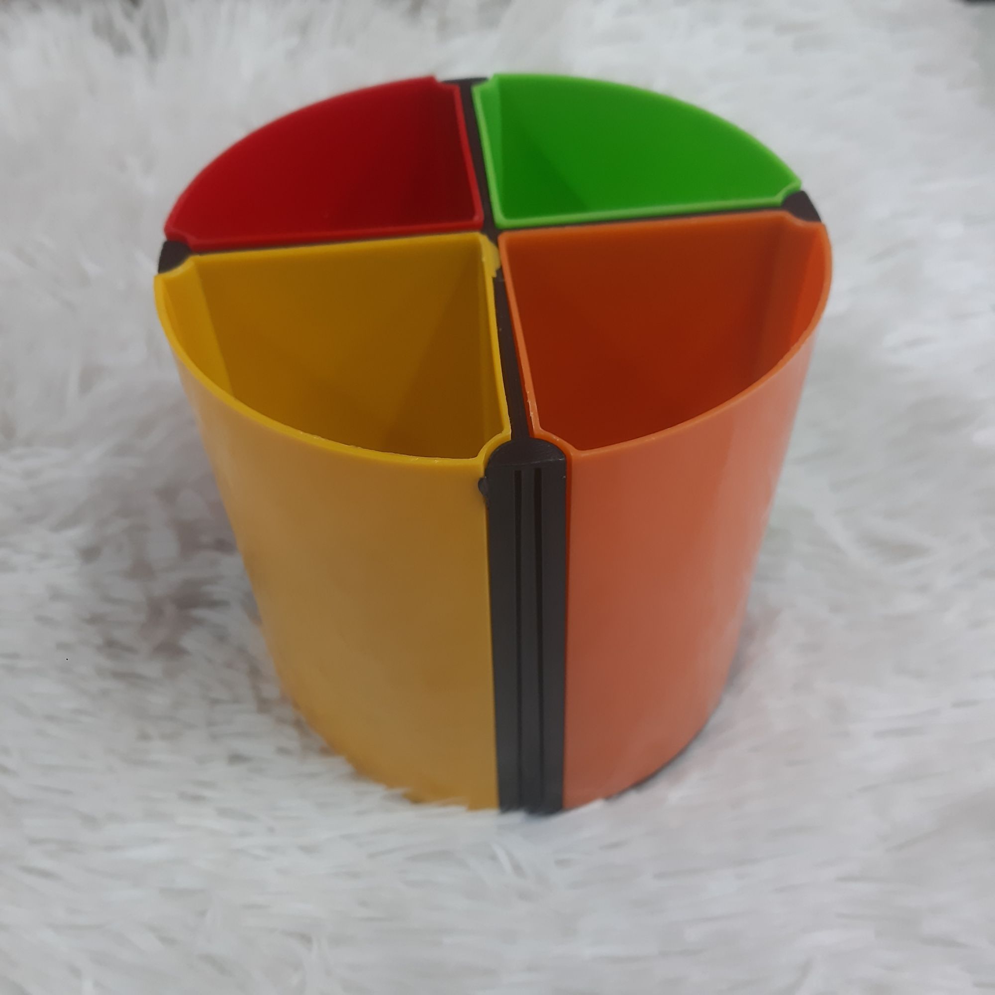Picture of magic pen stand - Multicolor