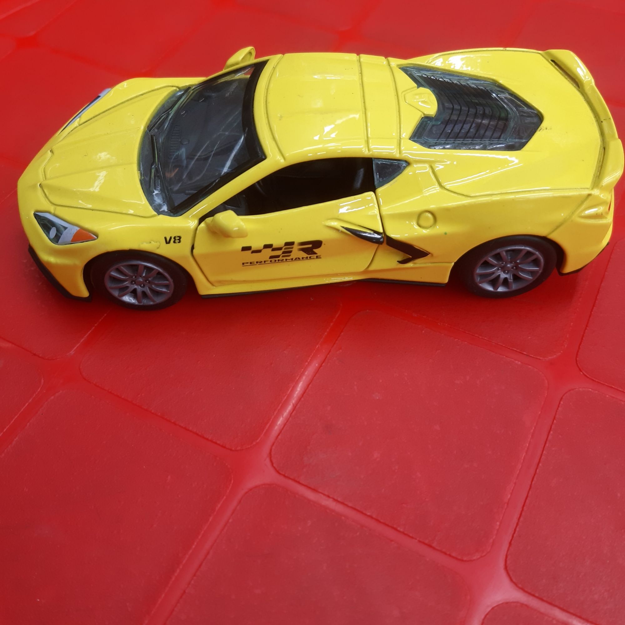 Picture of new metal car - Yellow