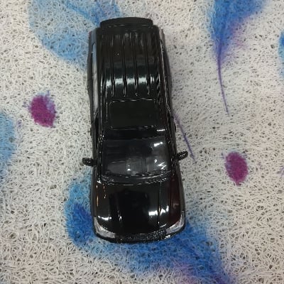 Picture of new metal car - Black