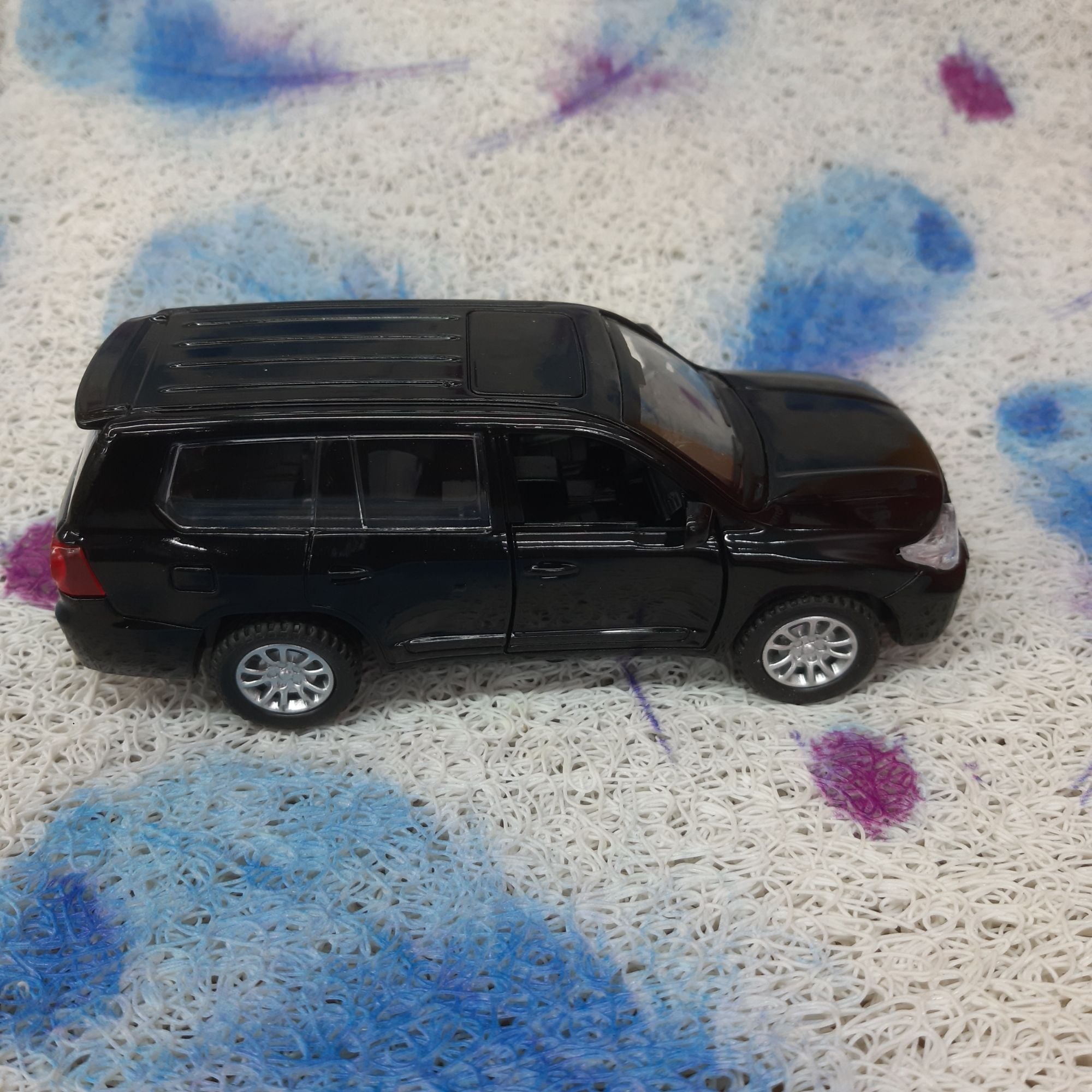 Picture of new metal car - Black