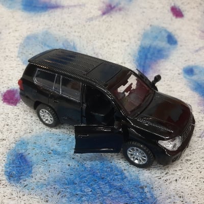 Picture of new metal car - Black
