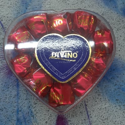 Picture of Divino chocolate love  1boxx 10ppis chocolate