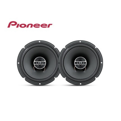 Picture of Pioneer 6.5 inches door speakers for premium sound quality