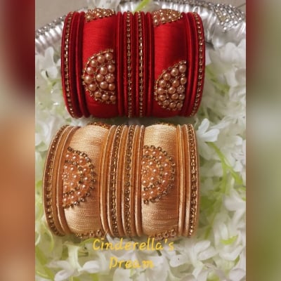 Picture of 2 Set Indian Kundun Work Churi, Red & Golden 26/28