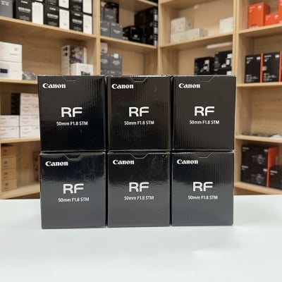 Picture of CANON RF 50mm f/1.8 STM