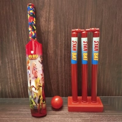 Picture of Outdoor Cricket Fun Pack – Lightweight Bat & Ball Set - Multicolor