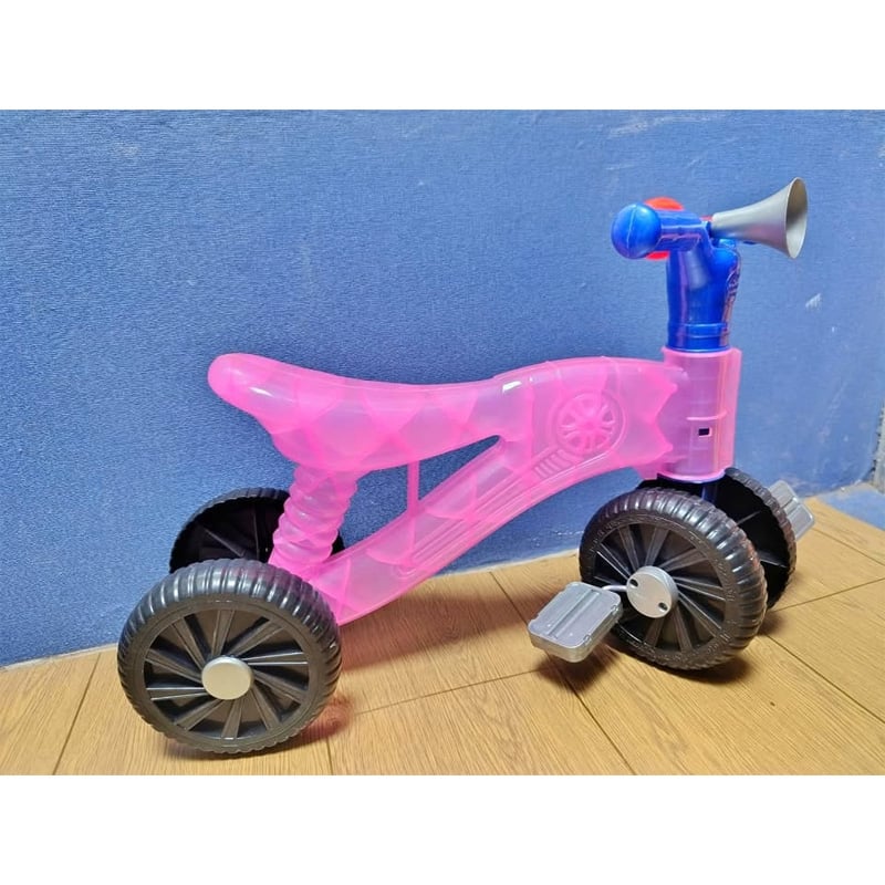 Picture of Kids Ride On Pedal Bike with Pedal for 1-4 Years Baby Learning Toy - Green