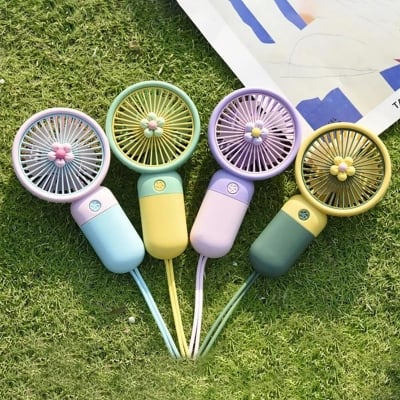 Picture of Summer Keychain Ceiling Fan Portable USB Rechargeable Ultra Light Handheld Flower Mini Fan