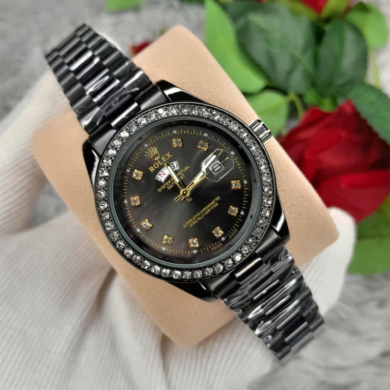 Picture of New stylish & fashionable Stainless Steel Analog Date & Day Watch For Men