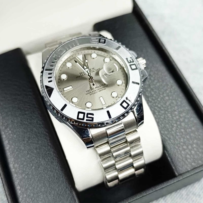 Picture of New Men's Sporty Automatic Dive Watch NH35 Movement 41mm Limited Edition with Sapphire Crystal Luminous Hands 10Bar