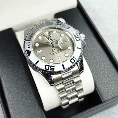 Picture of New Men's Sporty Automatic Dive Watch NH35 Movement 41mm Limited Edition with Sapphire Crystal Luminous Hands 10Bar