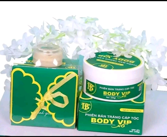 Picture of VIP Emergency Whitening Body Cream - 300gm - Green