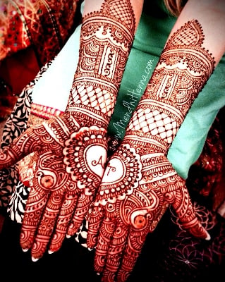 Picture of Kashmiri Fast Color Cone Mehedi - 1pcs