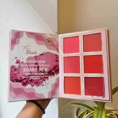 Picture of Igoodco Fashion 5 In 1 Makeup Book Pallet👁️👁️