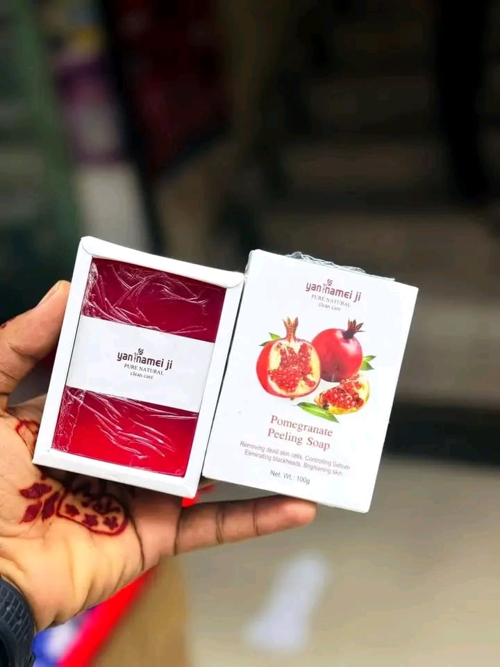 Picture of YANNAMEI JI Pomegranate Peeling Soap - Red