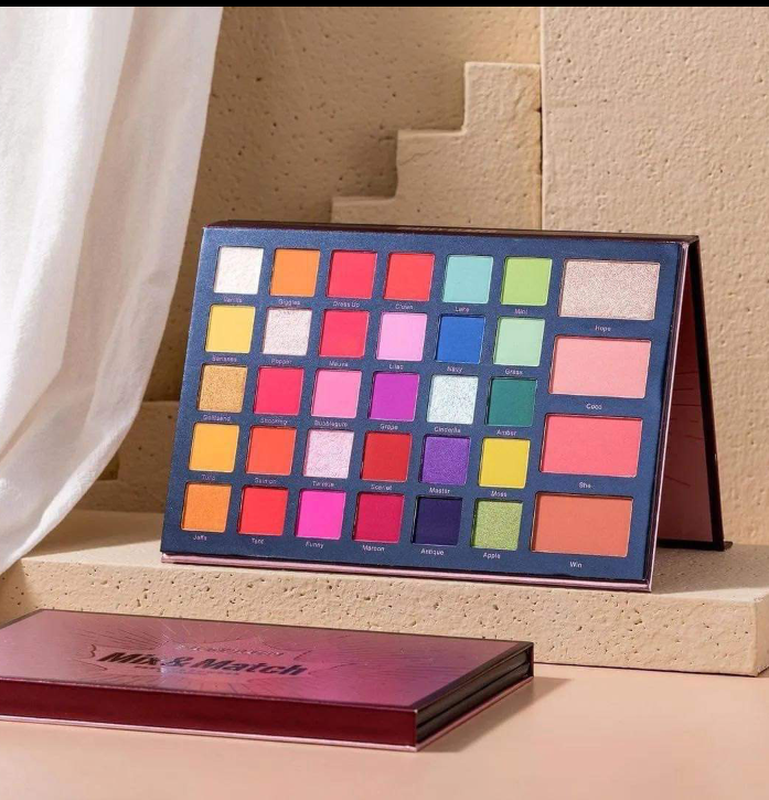 Picture of 68-Color Mix & Match All-In-1 Eyeshadow Palette With Blush Contour Highlighter
