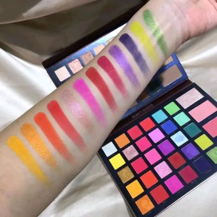 Picture of 68-Color Mix & Match All-In-1 Eyeshadow Palette With Blush Contour Highlighter