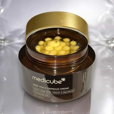 Picture of Medicube Deep Vita C Capsule Cream 55g