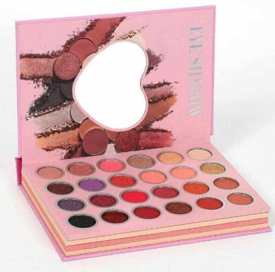 Picture of IGOODCO Kawaii All in One Makeup Pallet Eyeshadow Palette Blusher Pallet Highlighter Pallet