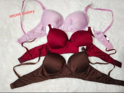 Picture of 1 Piece Premium Push Up Adjustable strap braFoam bra for Women