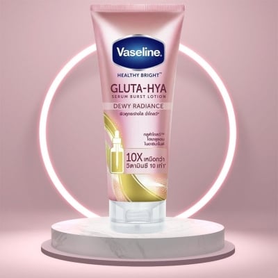 Picture of Vaseline  Gluta-Hya Dewy Radiance 330ml Serum-In-Lotion, Boosted With GlutaGlow