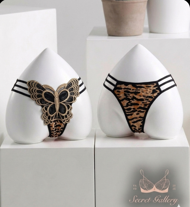 Picture of Butterfly Lace Strappy Panty / Exotic Animal Print G-String Lingerie - Int: One size