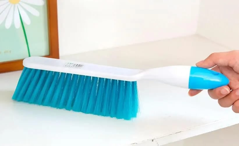 Picture of 1PC Versatile Household Plastic Brush: Ideal for Dust Removal, Bed Cleaning, and More - Random Color - Multicolor
