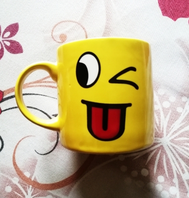 Picture of 1Pcs Emoji Coffee Mug - Single Yellow Cup for Coffee, Tea, Water, Milk - Great Gift Option - Yellow