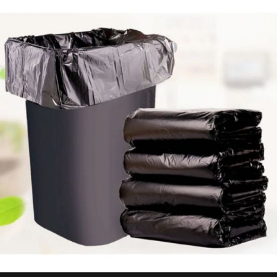 Picture of High Quality - Roll 50 pc 35 liter garbage bag - Black