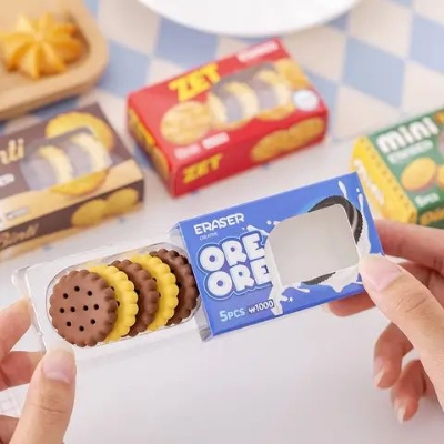 Picture of Creative 5-piece in-box cookie shape student gift stationery eraser set - Multicolor