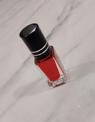 Picture of vampire blood perfume. Vampire Blood Vampire Blood Super Premium Perfume Oil – 10-Hour Long-Lasting Viral Fragrance By Fragmatica a bold fusion of exotic sweet fruity deep dark florals, and warm (3.5ML ROLLING ATTOR)