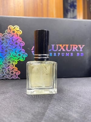 Picture of Inspired by victoria eau so se*xy perfume  for women (10ML SPARY)