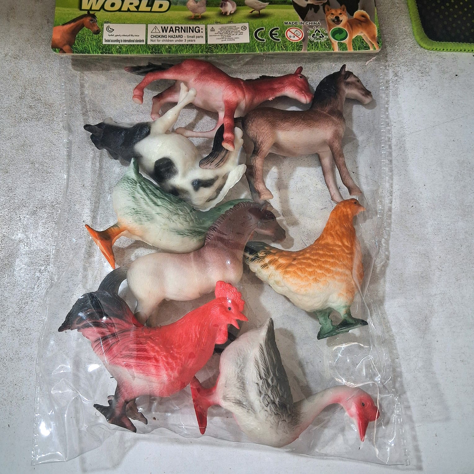Picture of Animal Toy Set for Kids  Farm & Jungle Figures, Educational Playset