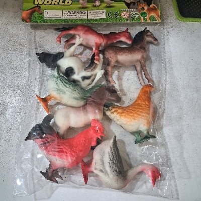 Picture of Animal Toy Set for Kids  Farm & Jungle Figures, Educational Playset